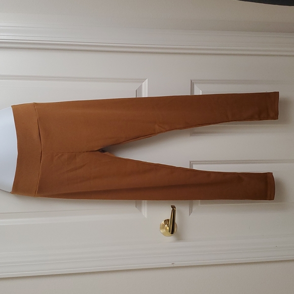 Rib Crop Tops and Leggings Set - Picture 2 of 3